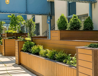 ¿Cómo eligen los clientes los accesorios para terrazas de madera y plástico?